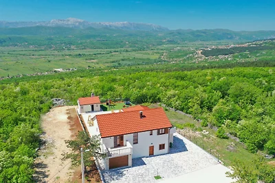 Villa Vignani - Makarska by Villas Guide