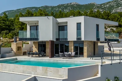 Villa Luce by Villas Guide