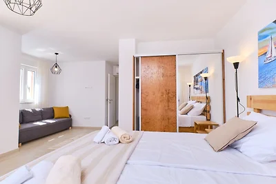 Villa Miholašcica 1 on Island Cres by Villas...