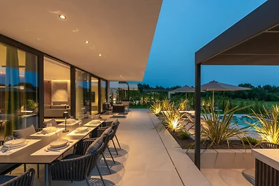 Villa Parenzo II by Villas Guide