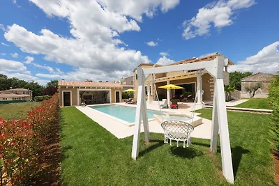 Villa Jakob by Villas Guide