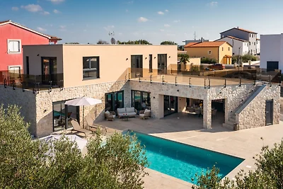 Villa Ava by Villas Guide