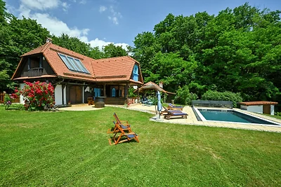 Oldwine House Ložnjak by Villas Guide