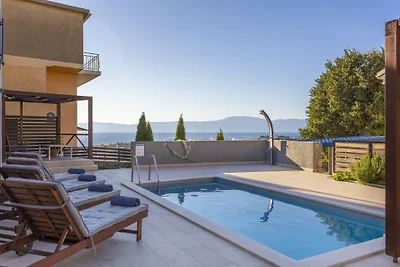 Villa Castel Muschio by Villas Guide