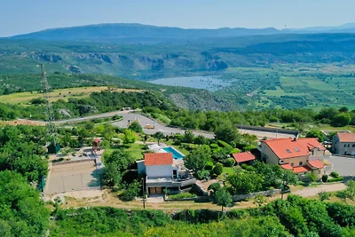 Villa Piplica-Makarska by Villas Guide