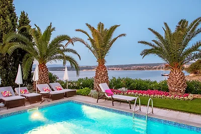 Villa Palace Clara Apartment 3 island Krk by...