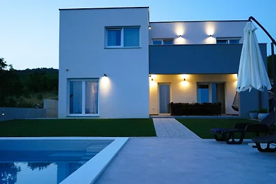 Villa Luminosa by Villas Guide