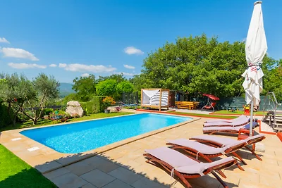 Villa Ema - Makarska by Villas Guide