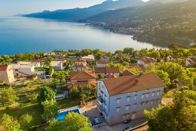 Apartman Max by Villas Guide