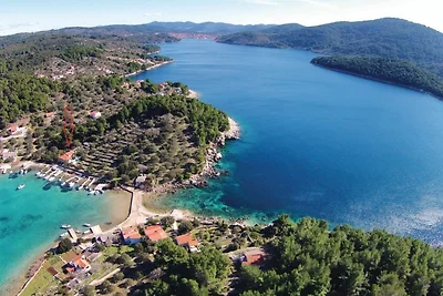 Villa Peace & Quiet by Villas Guide