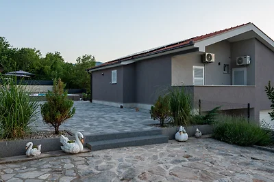 Villa Klarita - Makarska by Villas Guide