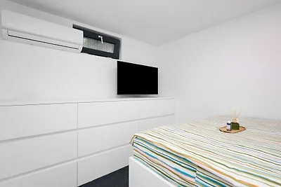 Villa Robinia Hill Residence by Villas Guide