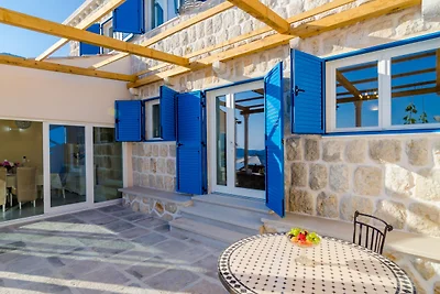 Villa Blue by Villas Guide