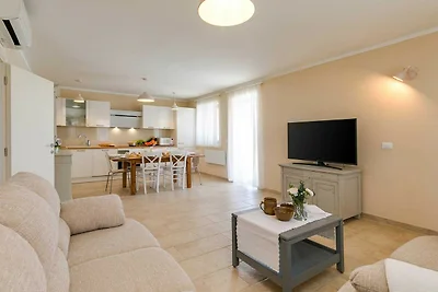 Villa Angelina by Villas Guide
