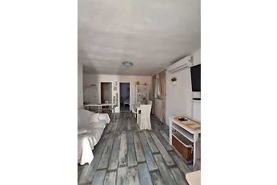 Apartman Mediteraneo 2 by Villas Guide