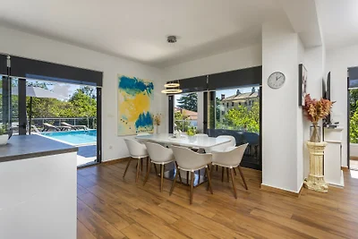 Villa Angello pool&pet friendly by Villas...