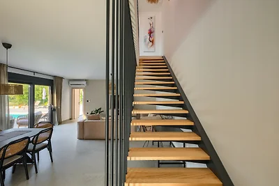 Villa Ava by Villas Guide