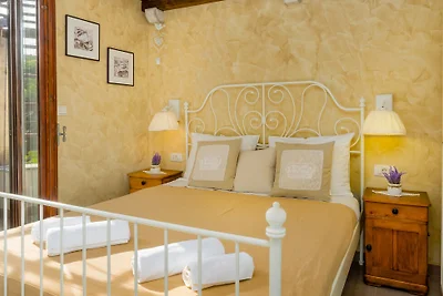 Villa Imortele aria with pool by Villas Guide