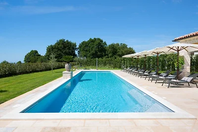 Villa Nevia by Villas Guide