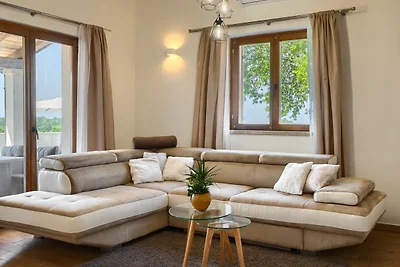 Villa Gita by Villas Guide