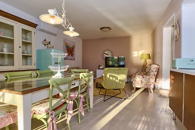 Villa Hemingway beachfront by Villas Guide