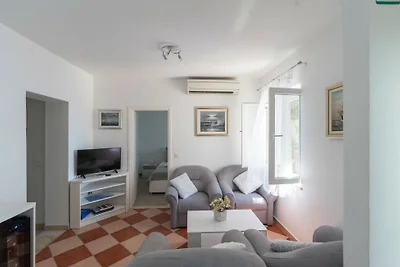 Villa Toma by Villas Guide