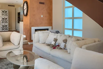 Villa Rafaelle by Villas Guide