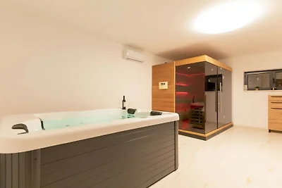 Villa Mia by Villas Guide