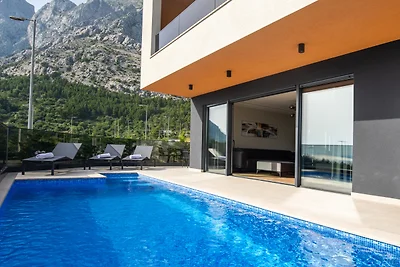 Villa Sirius by Villas Guide