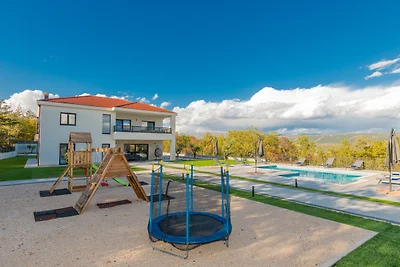 Villa Lea-Makarska by Villas Guide