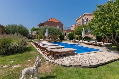 Villa Popovica Dvori by Villas Guide