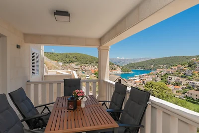 Apartman Lucija-Brac by Villas Guide