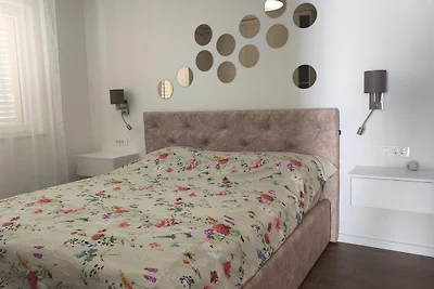 Apartman Twins 2 by Villas Guide