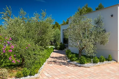 Villa Dila by Villas Guide