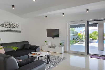 Villa La Perla by Villas Guide