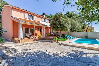 Villa Ella by Villas Gudie