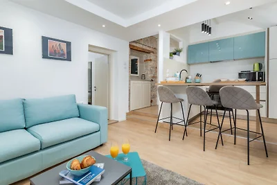 Pula Bay View apartment by Villas Guide