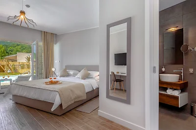 Vila Natura 2 - Opatija by Villas Guide