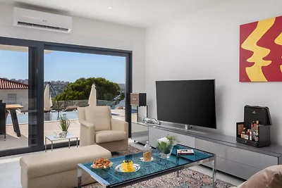 Villa Ocean by Villas Guide