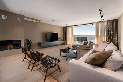 Villa Aruna by Villas Guide