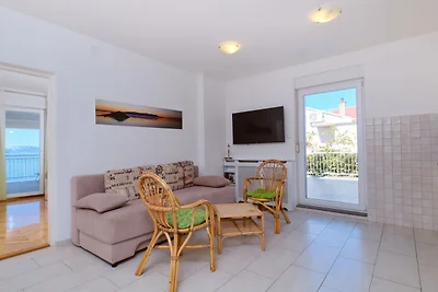 Apartman Arnia pool&beachfront by Villas...