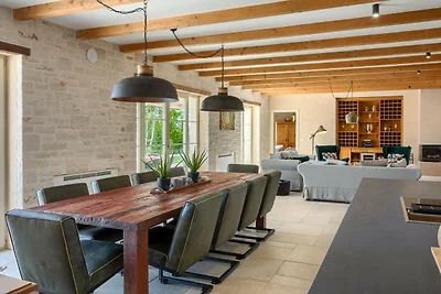 Villa Rapavel by Villas Guide