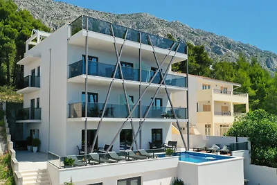 Apartman Mia 3 - Omiš by Villas Guide
