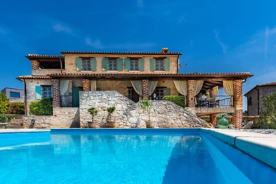 Villa Amyra by Villas Guide