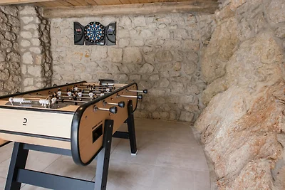 Villa Mila - Makarska by Villas Guide