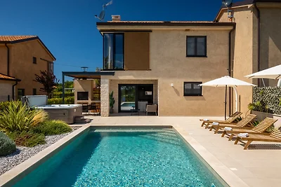 Villa San Vincenti by Villas Guide