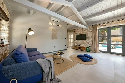 Villa Dvori by Villas Guide