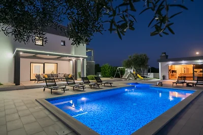 Villa Danica Makarska by Villas Guide
