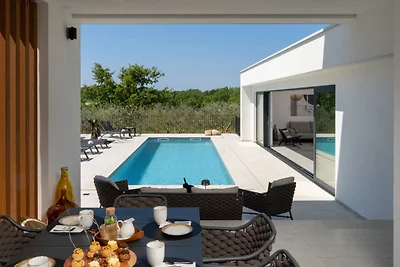 Villa Karbula by Villas Guide