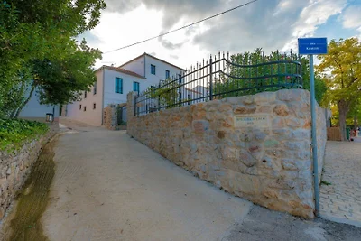 Villa Jardin by Villas Guide